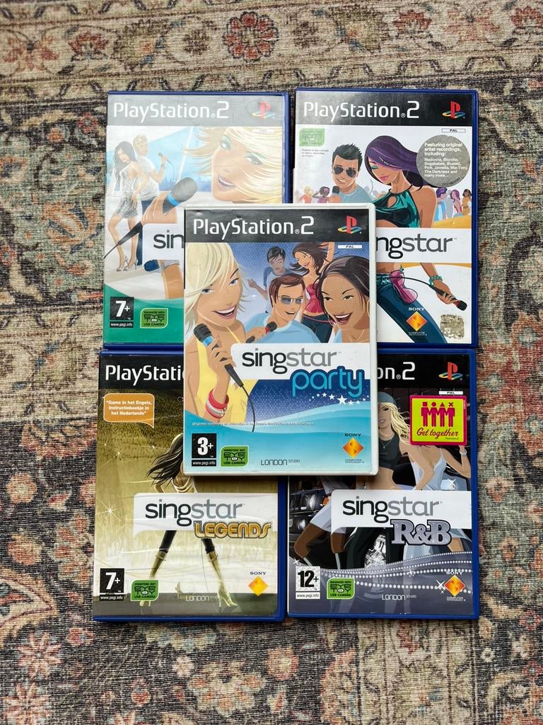Playstation 2 Singstar set, Spelcomputers en Games, Muziek, Ophalen of Verzenden, Zo goed als nieuw, 3 spelers of meer