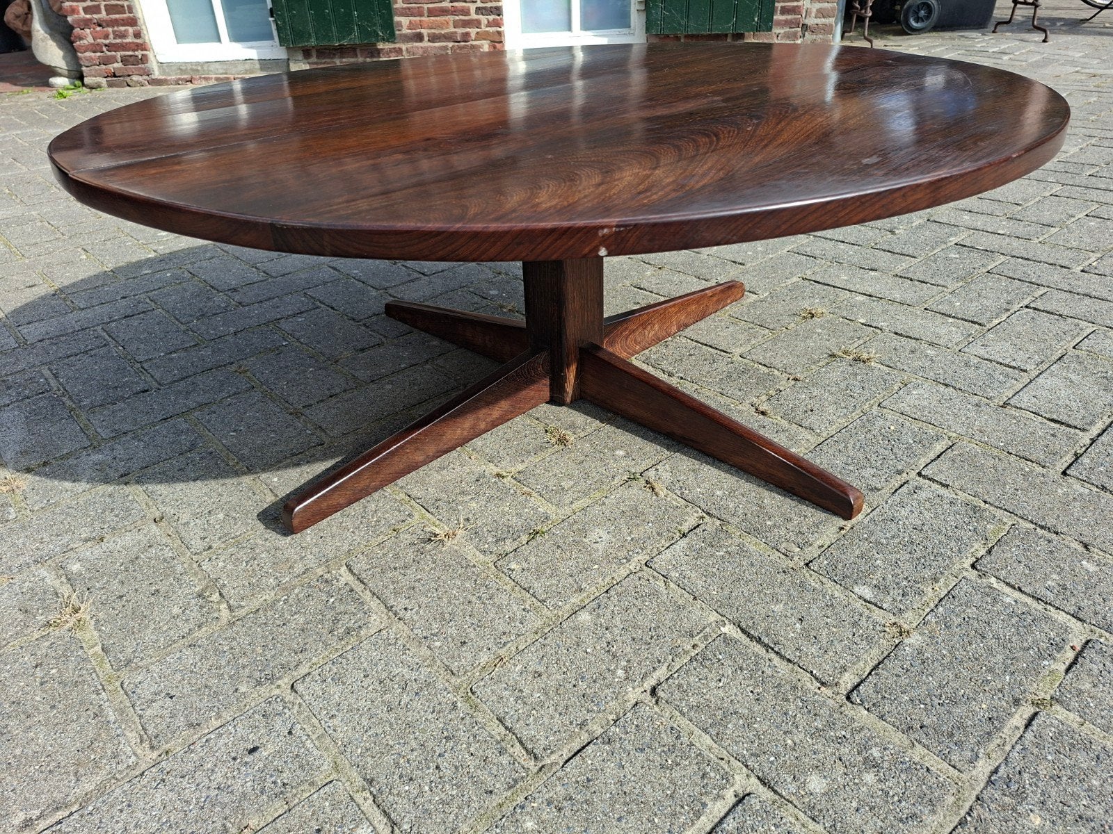Vintage salontafel met Wenge blad (100 cm) en wenge voet, Ophalen, Gebruikt, Rond