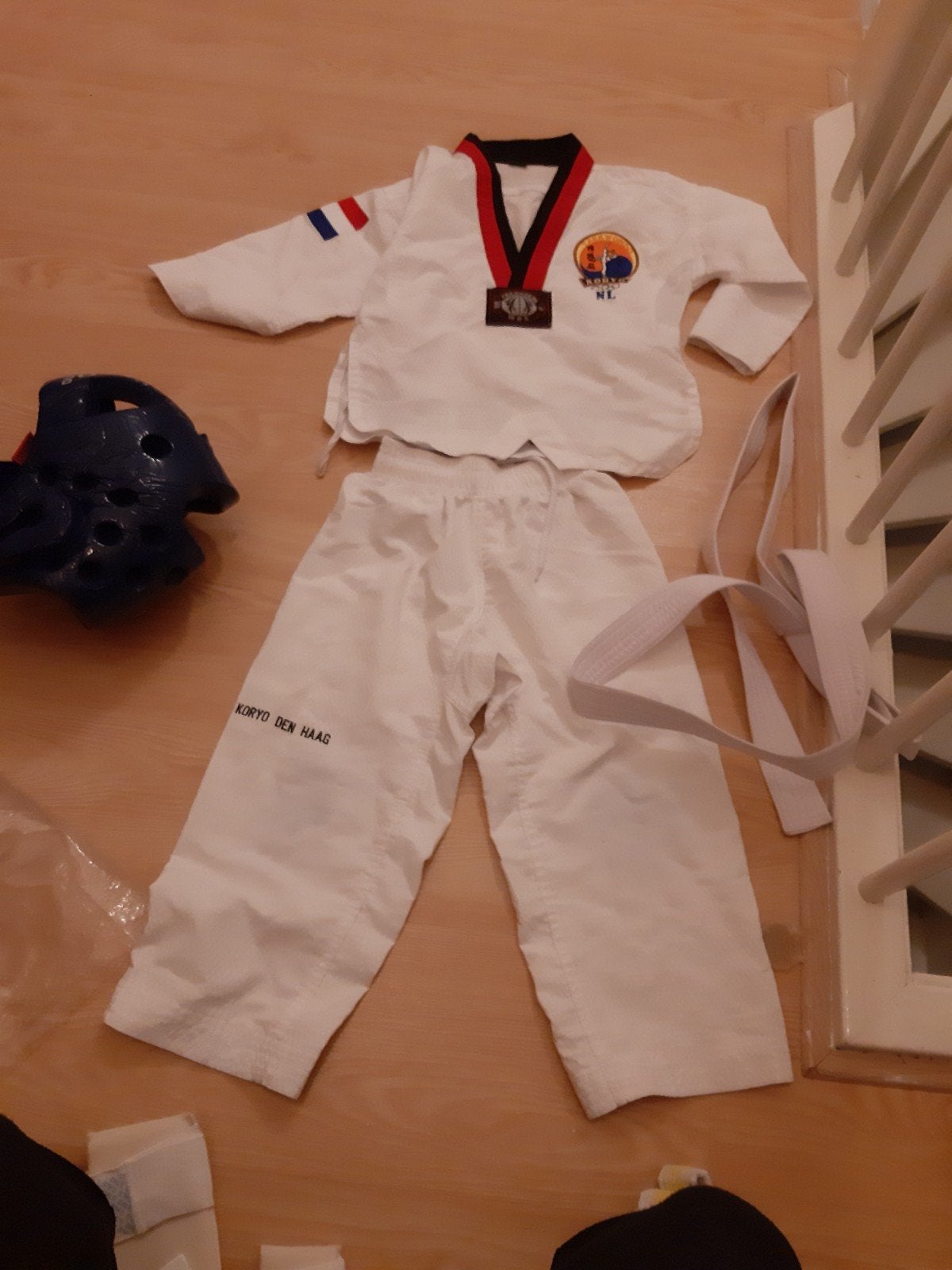 Taekwondo pak met bescherming 110 - Koryo Den Haag, Ophalen of Verzenden, Gebruikt, Taekwondo, Vechtsportpak