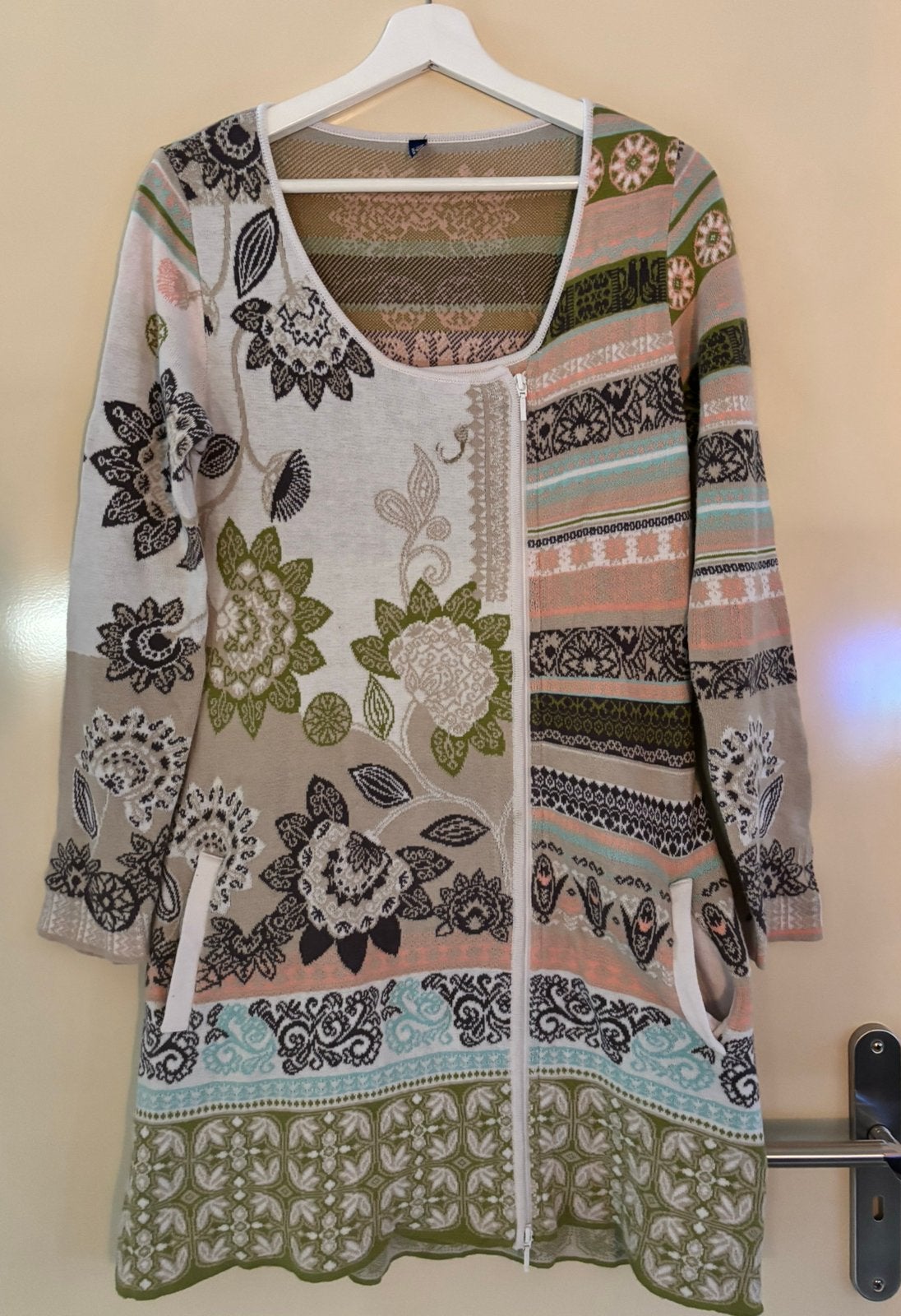 Geweldig mooi vest van KOOI knitwear in een ruime maat S, Ophalen of Verzenden, Zo goed als nieuw, Maat 36 (S)