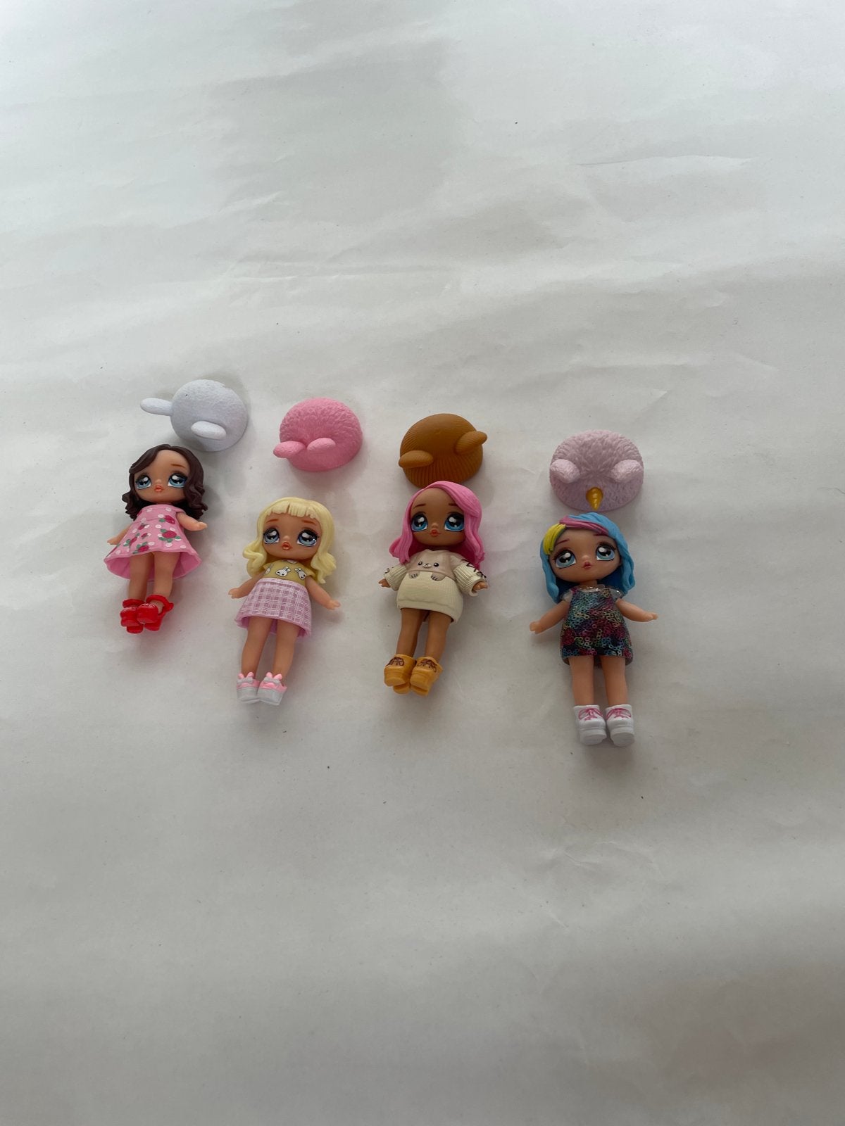 Poppetjes met verwisselbare kleertjes en hoedjes, Ophalen of Verzenden, Gebruikt, Overige typen