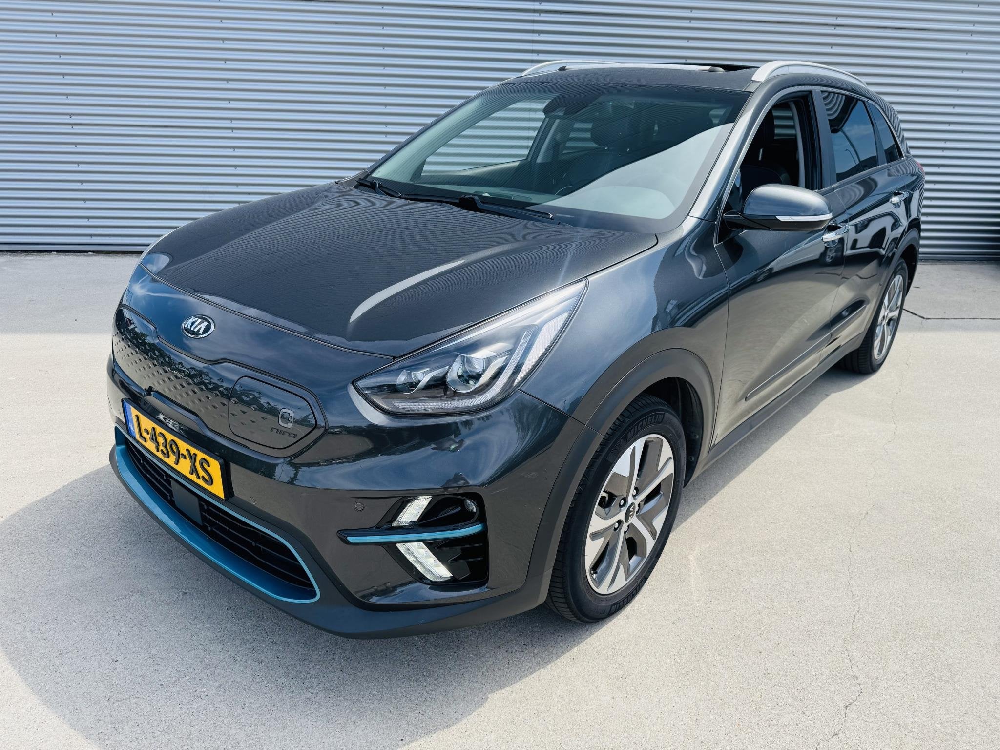Kia e-Niro ExecutiveLine 64 kWh NW geleverd & Onderhouden |, Lichtsensor, Gebruikt, 1712 kg, 630 min