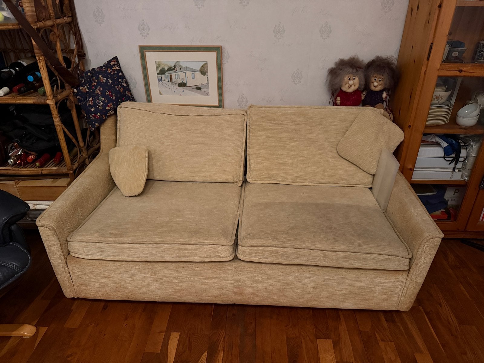 Comfortabele tweezits slaapbank in beige stof, Ophalen, Gebruikt, 150 tot 200 cm, Tweepersoons