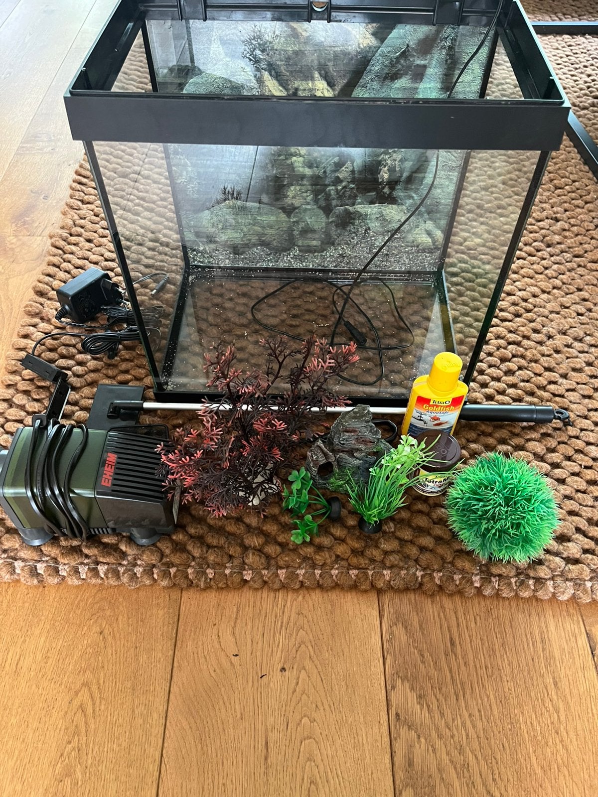 Aquarium met accesoires, Ophalen, Zo goed als nieuw