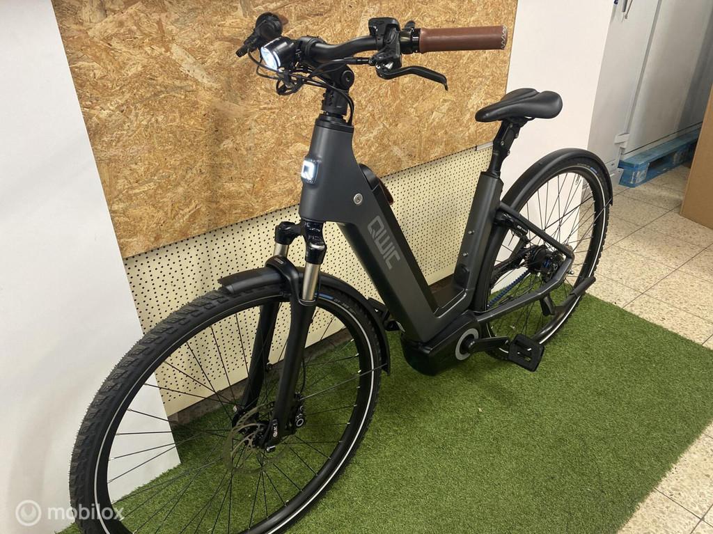 QWIC PREMIUM Q MN8 2023 51 CM BELT DRIVE SLECHTS 118 KM, Fietsen en Brommers, Elektrische fietsen, 51 tot 55 cm, Qwic