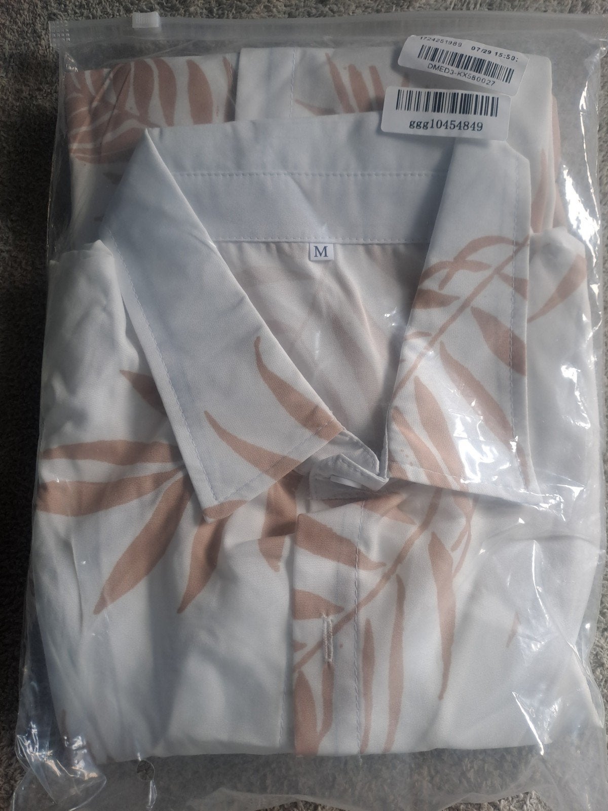 Nieuw Heren Hawaii Overhemd Maat M - Beige Bladprint., Ophalen