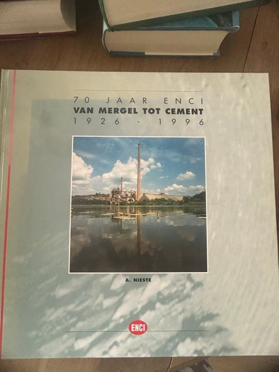 70 Jaar ENCI: Van Mergel tot Cement (1926-1996), Ophalen of Verzenden, Gelezen, Bouwkunde
