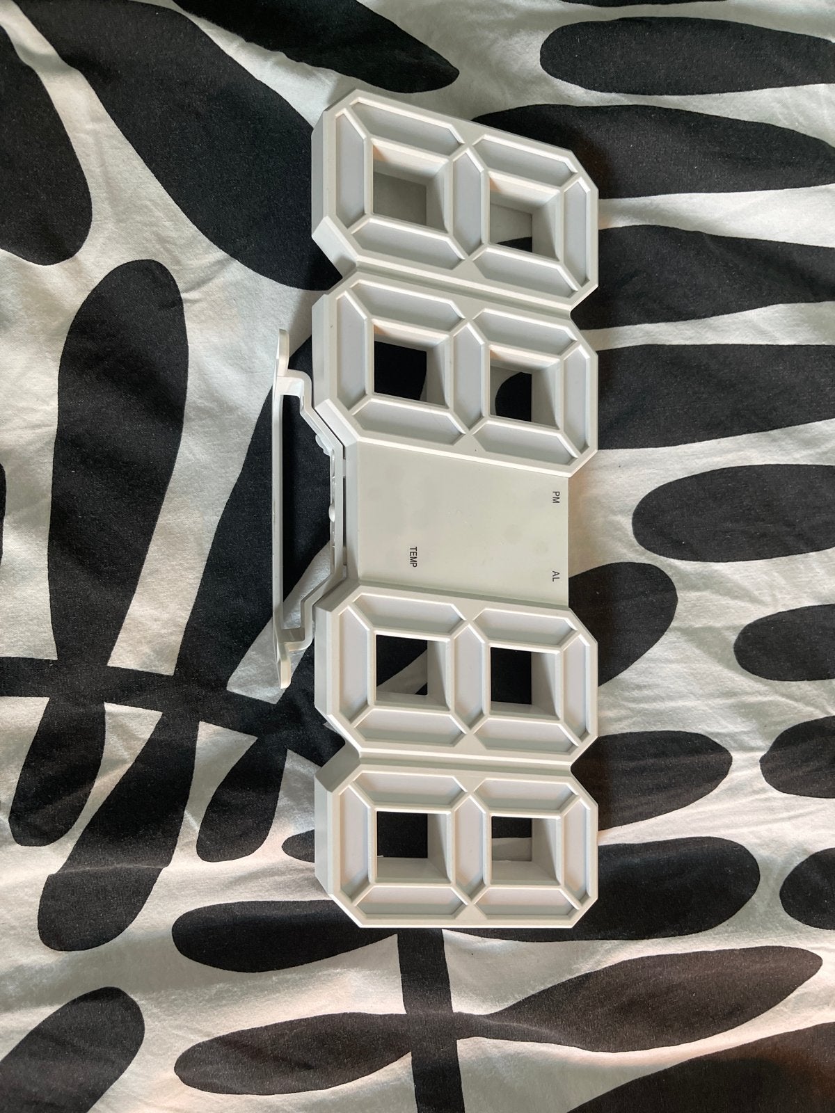 Digitale LED Klok - Modern Design, Ophalen, Wit, Zo goed als nieuw, Tafelklok