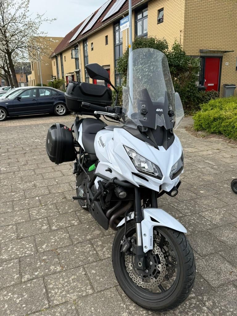 Kawasaki Versys 650 2016 - klaar voor vakantie/woonwerk!, Motoren, 2 cilinders, Occasion, Motorrijbewijs A, Sportuitlaat