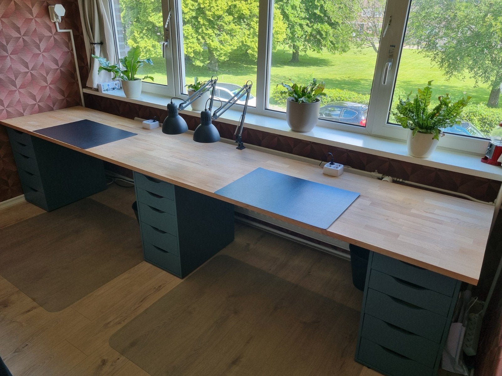 Groot massief beuken bureau met 3x IKEA ALEX ladeblokken, Ophalen, Gebruikt