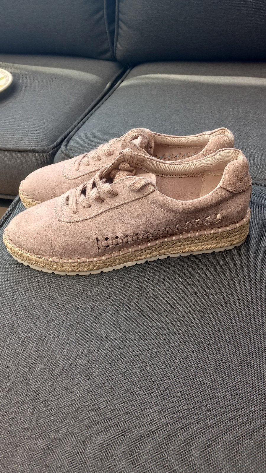 Dames schoenen !, Ophalen of Verzenden, Zo goed als nieuw, Roze, Sneakers of Gympen