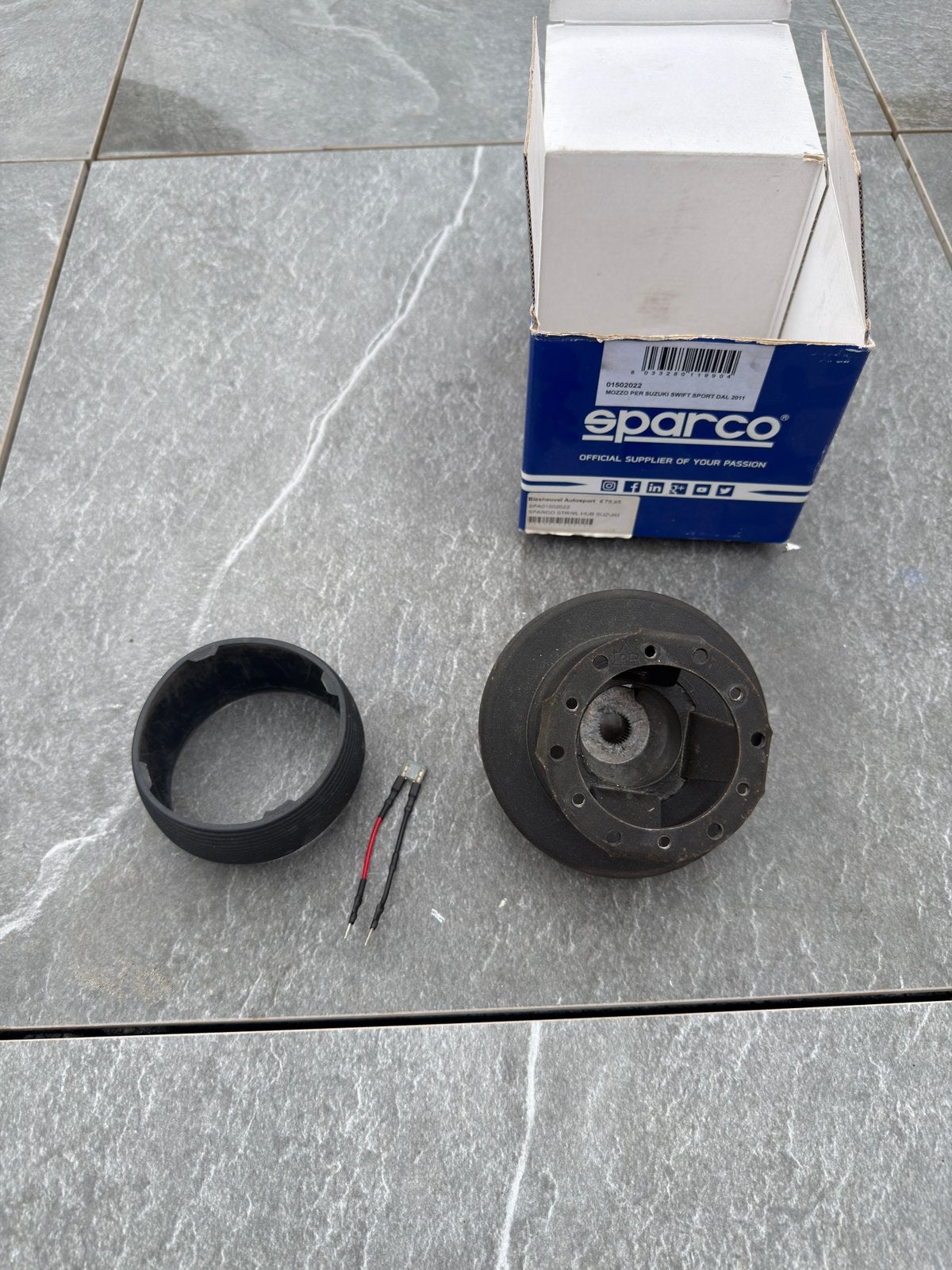 Stuurnaaf sparco Suzuki swift 2010-2017, Ophalen of Verzenden