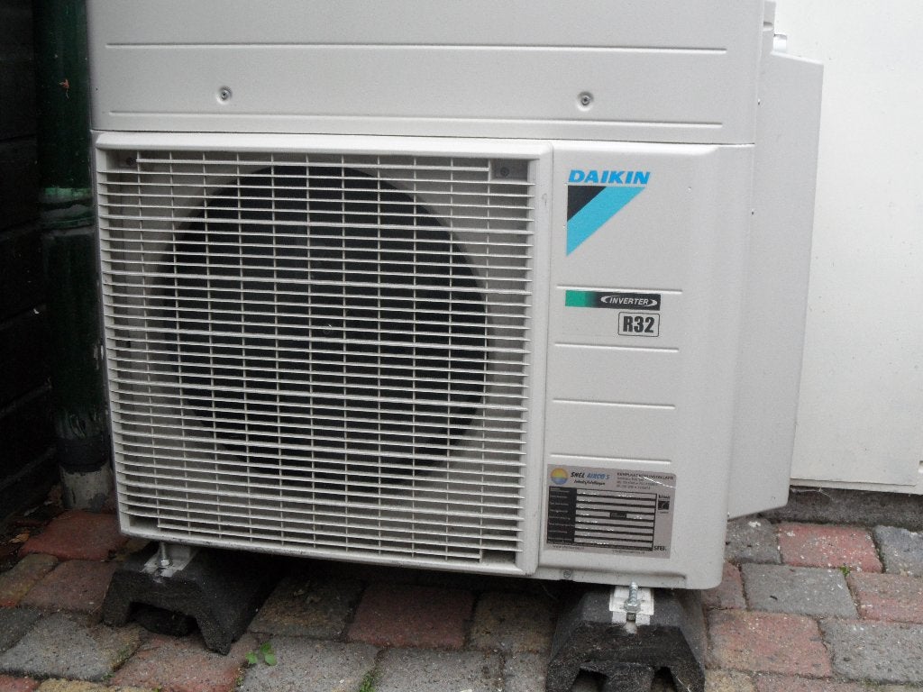 Daikin Altherma hybride warmtepomp Monoblock 4kW, Ophalen, Hoog rendement (Hr), Overige typen, Zo goed als nieuw