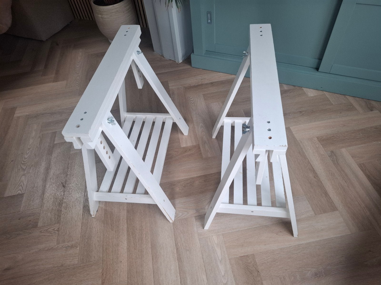 Witte schragen (2 stuks) - Ideaal voor bureau of tafel, Huis en Inrichting, Ophalen, Tafelpoot, Minder dan 50 cm, Gebruikt