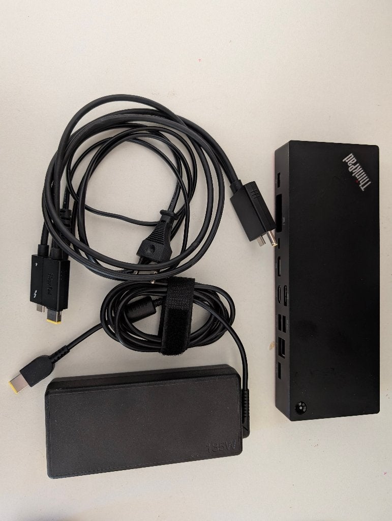 Lenovo Thinkpad Thunderbolt 4 Workstation Dock (40B00300EU), Computers en Software, Dockingstations, Lenovo ThinkPad, Ophalen of Verzenden