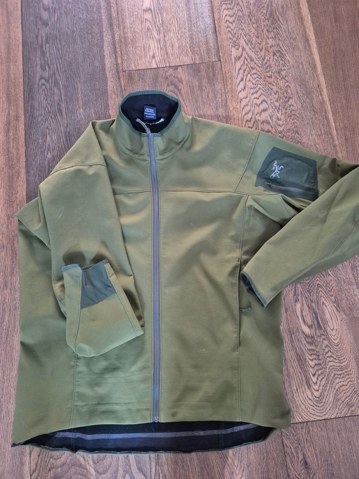 Arcteryx softshell jas
Maat L., Ophalen of Verzenden