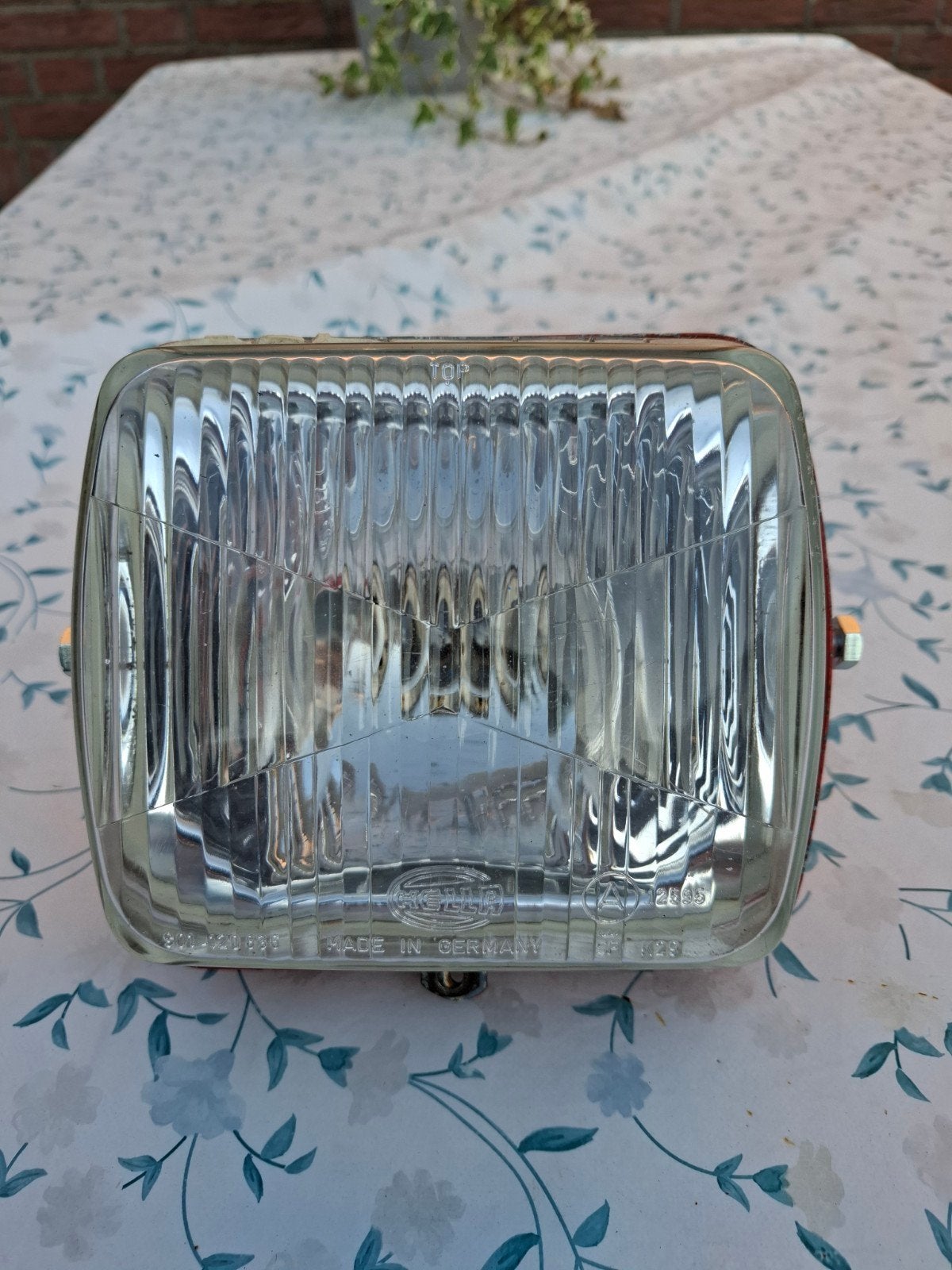 hella koplamp  in nette staat, Fietsen en Brommers, Ophalen of Verzenden, Koplamp