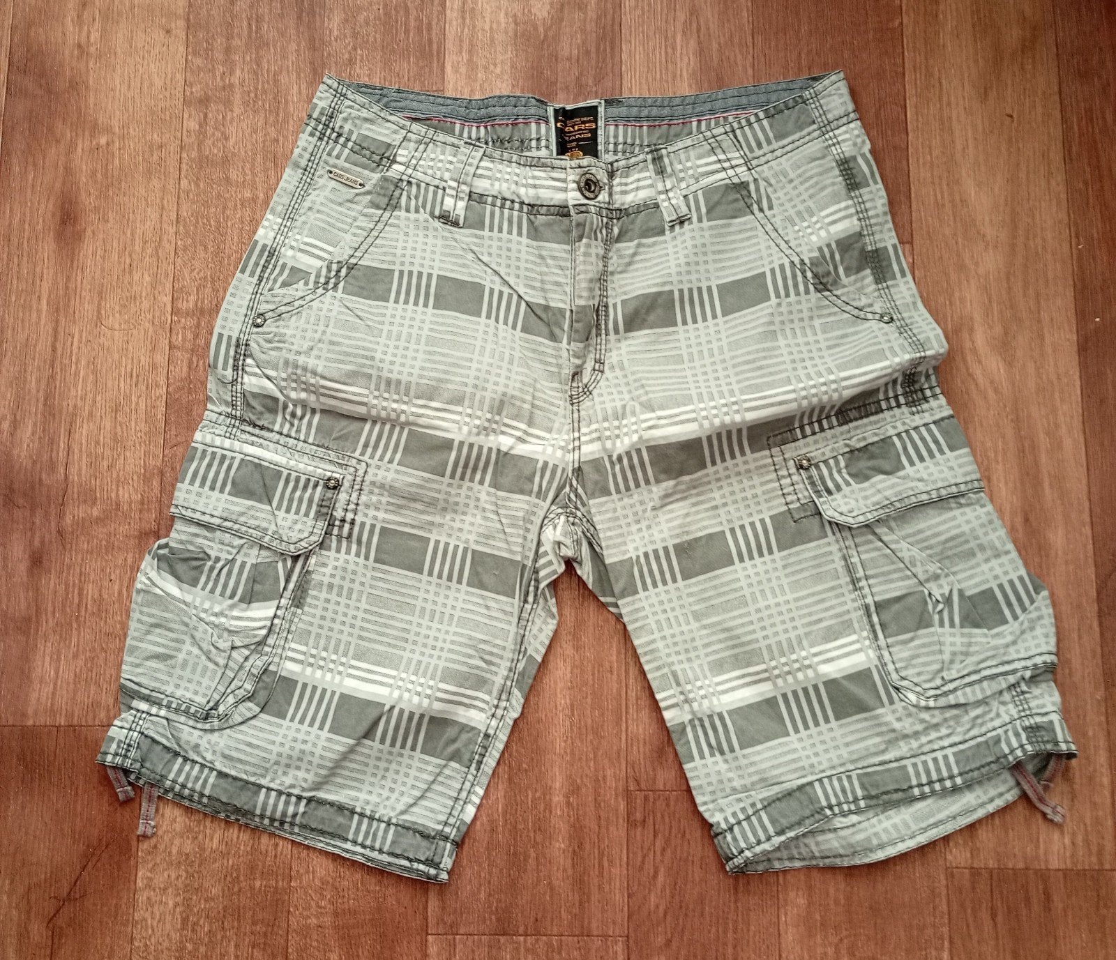 CARS korte broek, maat M , 2x aangehad, Ophalen of Verzenden, Zo goed als nieuw, Blauw, W32 (confectie 46) of kleiner