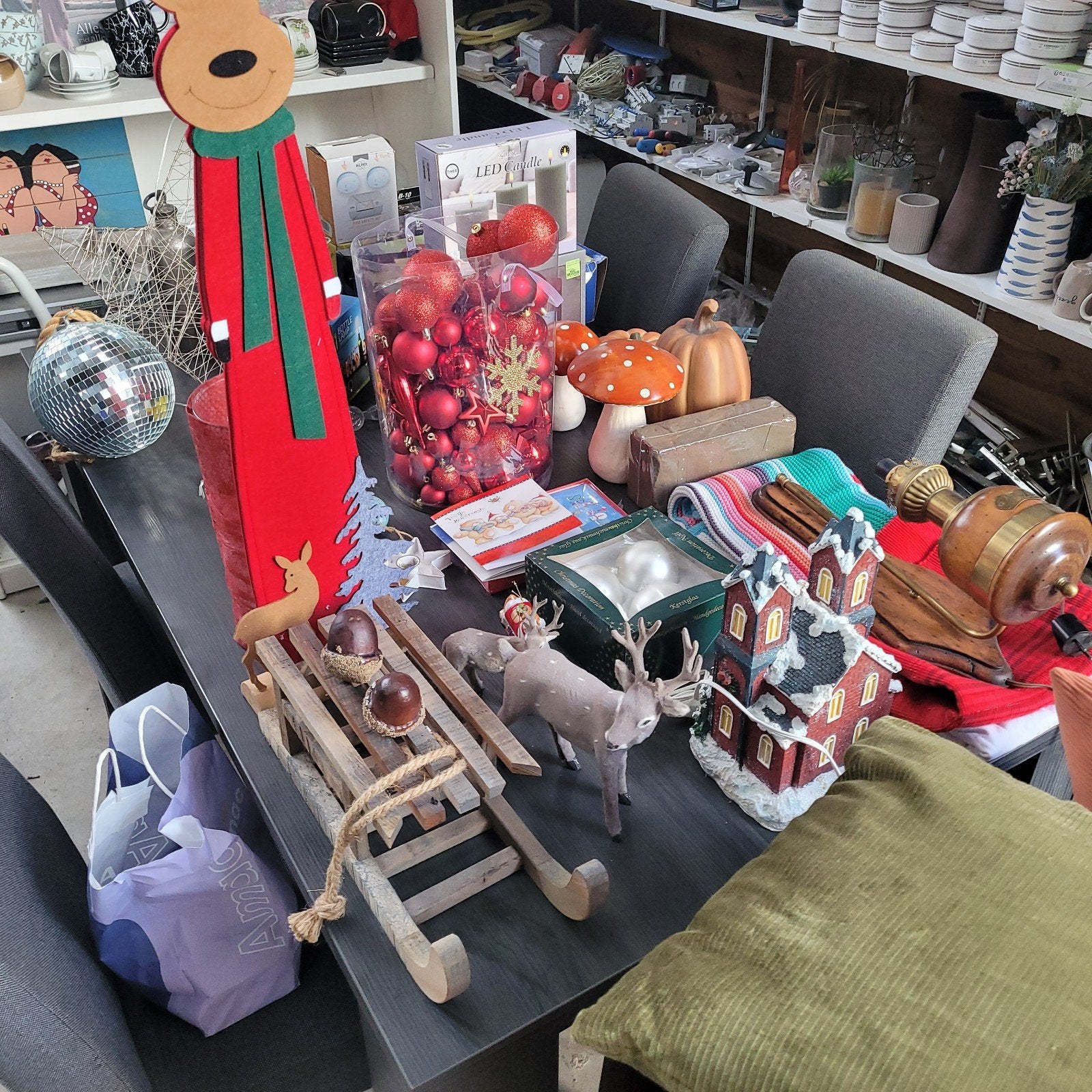 diverse kerst spullen, Ophalen