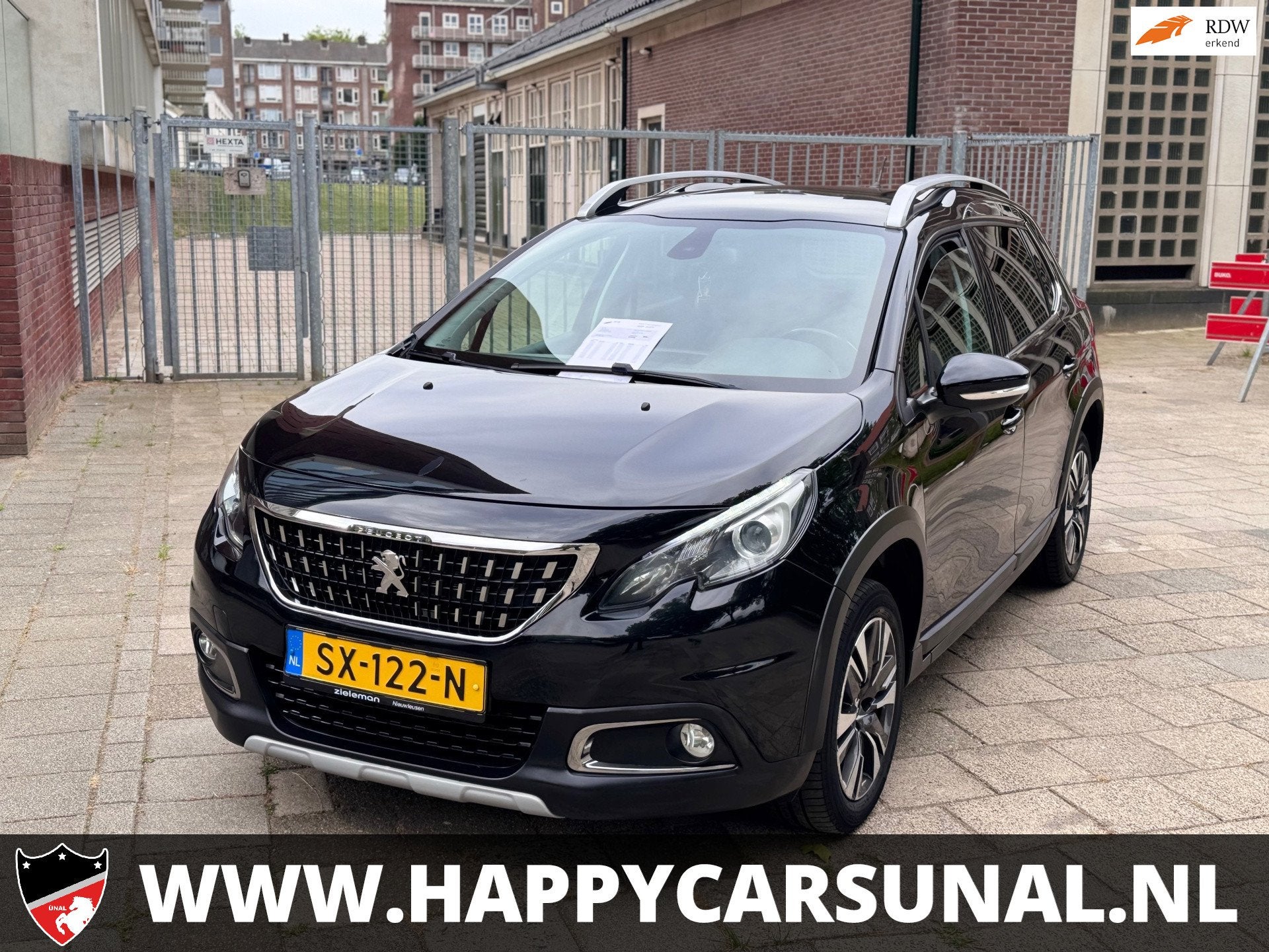 Peugeot 2008 1.2 PureTech Blue Lease Executive, NAVI, NAP, N, Voorwielaandrijving, Euro 6, Origineel Nederlands, Bedrijf