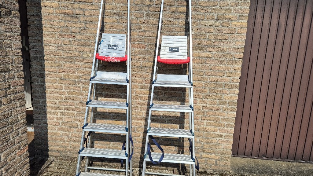 2x Altrex Vouw Trappen, Doe-het-zelf en Verbouw, Ladders en Trappen, Ophalen, Gebruikt, Trap, Opvouwbaar of Inschuifbaar