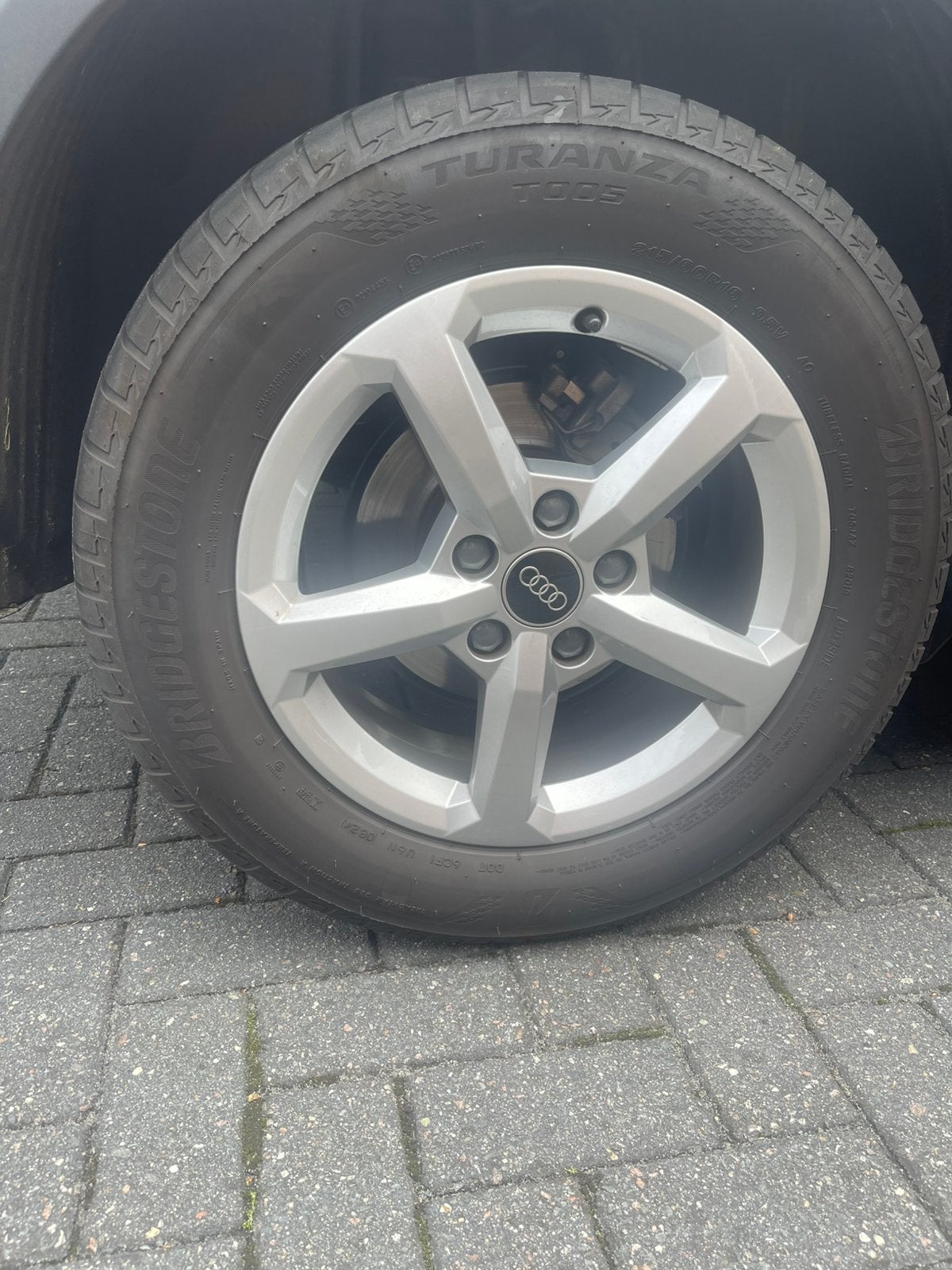 Orginele audi Q2 velgen 5x112 ET43 incl. Banden, Ophalen, 16 inch, Personenwagen, Zomerbanden