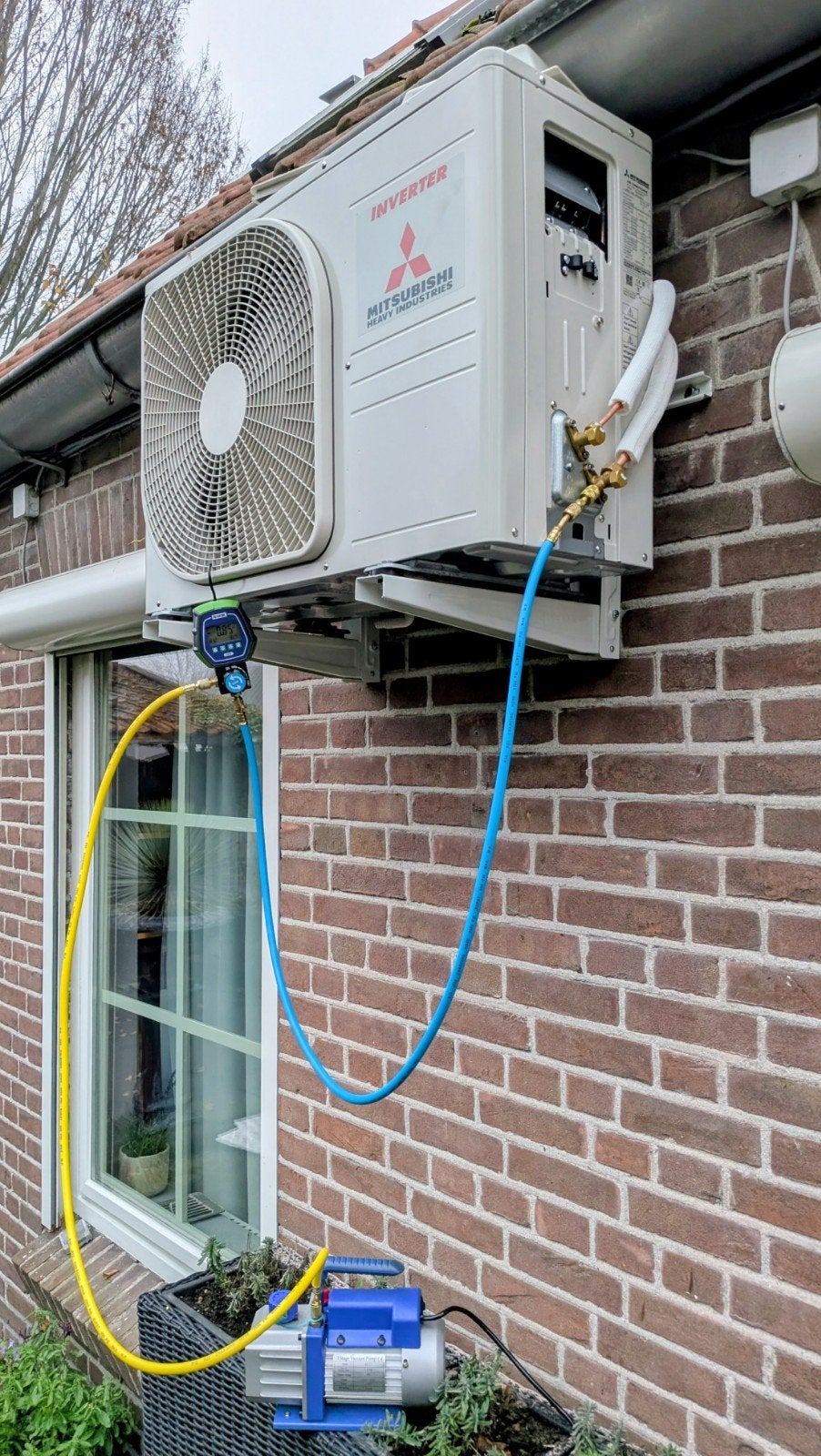 Te huur vacuümpomp voor Airco
WP + alle nodige gereedschap, Ophalen