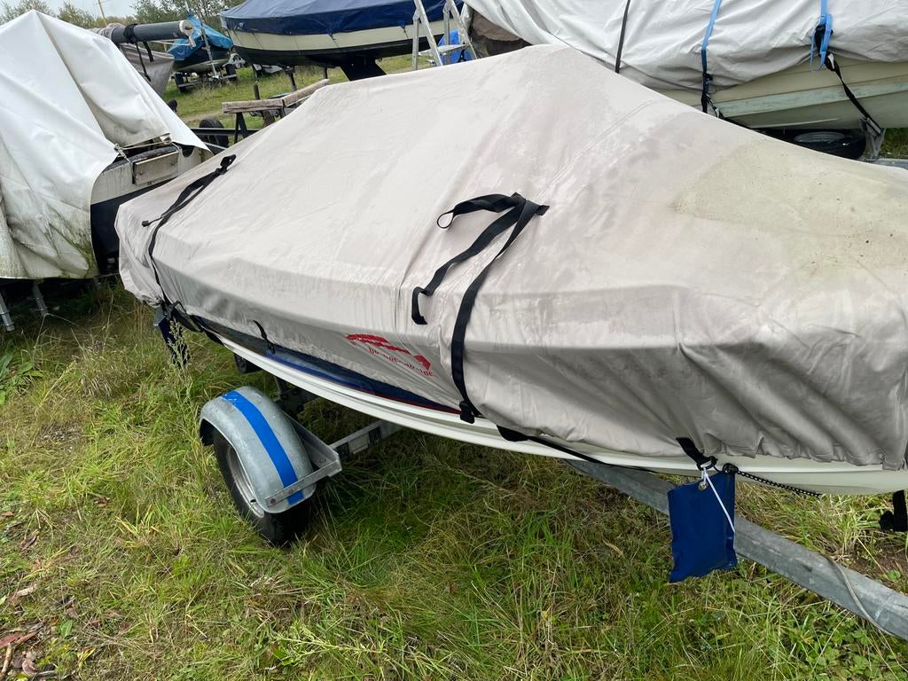 With 320 sport, Watersport en Boten, Ophalen of Verzenden, Zo goed als nieuw, Minder dan 15 m²