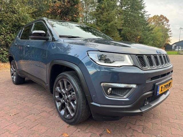 Jeep Compass 4xe 240 Plug-in Hybrid 180PK TRAILHAWK/PANO/LEE, Auto's, Jeep, Automaat, Euro 6, 4 cilinders, Met garantie (alle)