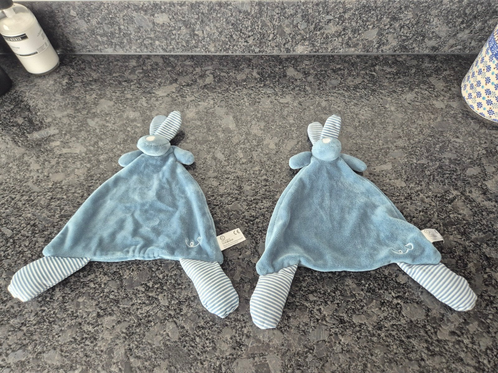 Kruidvat - Knuffeldoekjes Konijn Blauw met knisperoren, Ophalen of Verzenden, Nieuw, Konijn