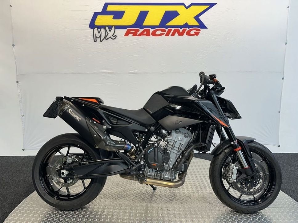KTM 890 DUKE, 2 cilinders, KTM, Motorrijbewijs A, Onbekend