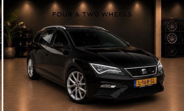 Seat Leon 150pk Pano Stoelverwarming, Auto's, Voorwielaandrijving, Zwart, 4 cilinders, Leon