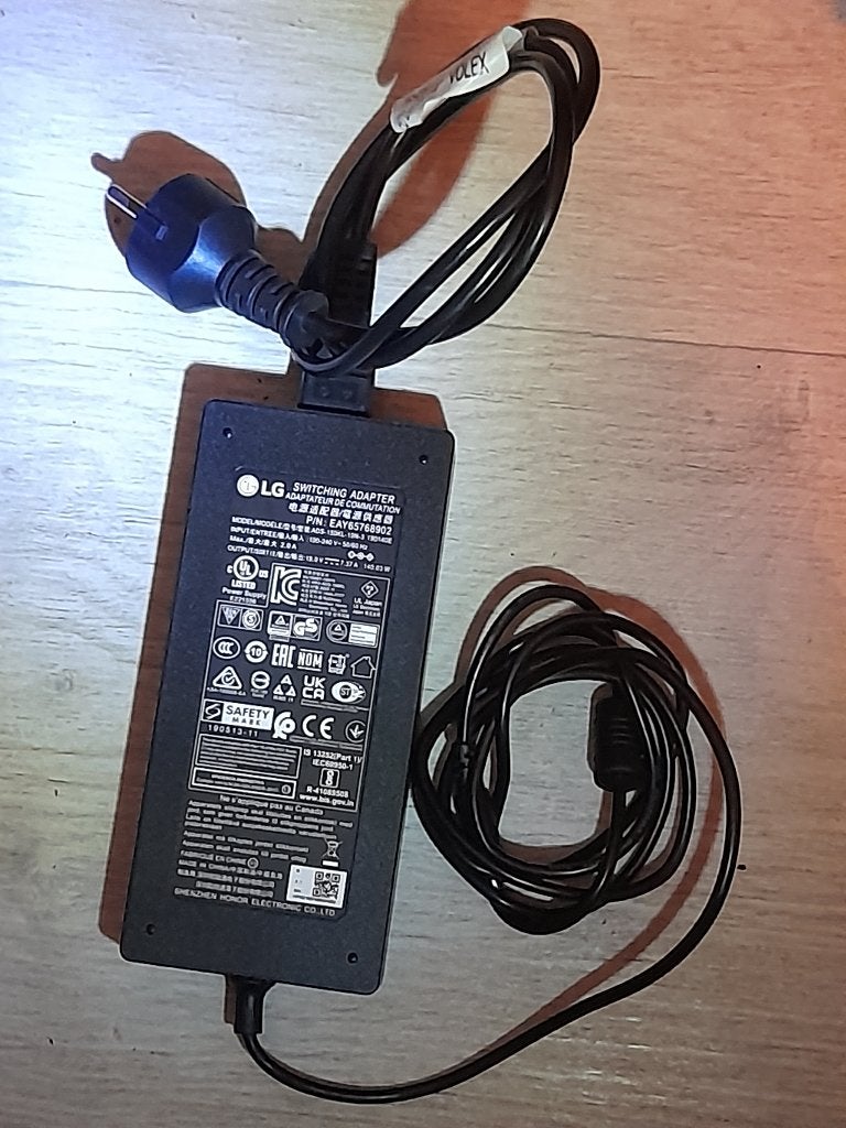 Originele LG AC Adapter 19V 7.37A (140W) – ADS-150KL-19-3, Computers en Software, Laptop-opladers, Ophalen of Verzenden, Gebruikt