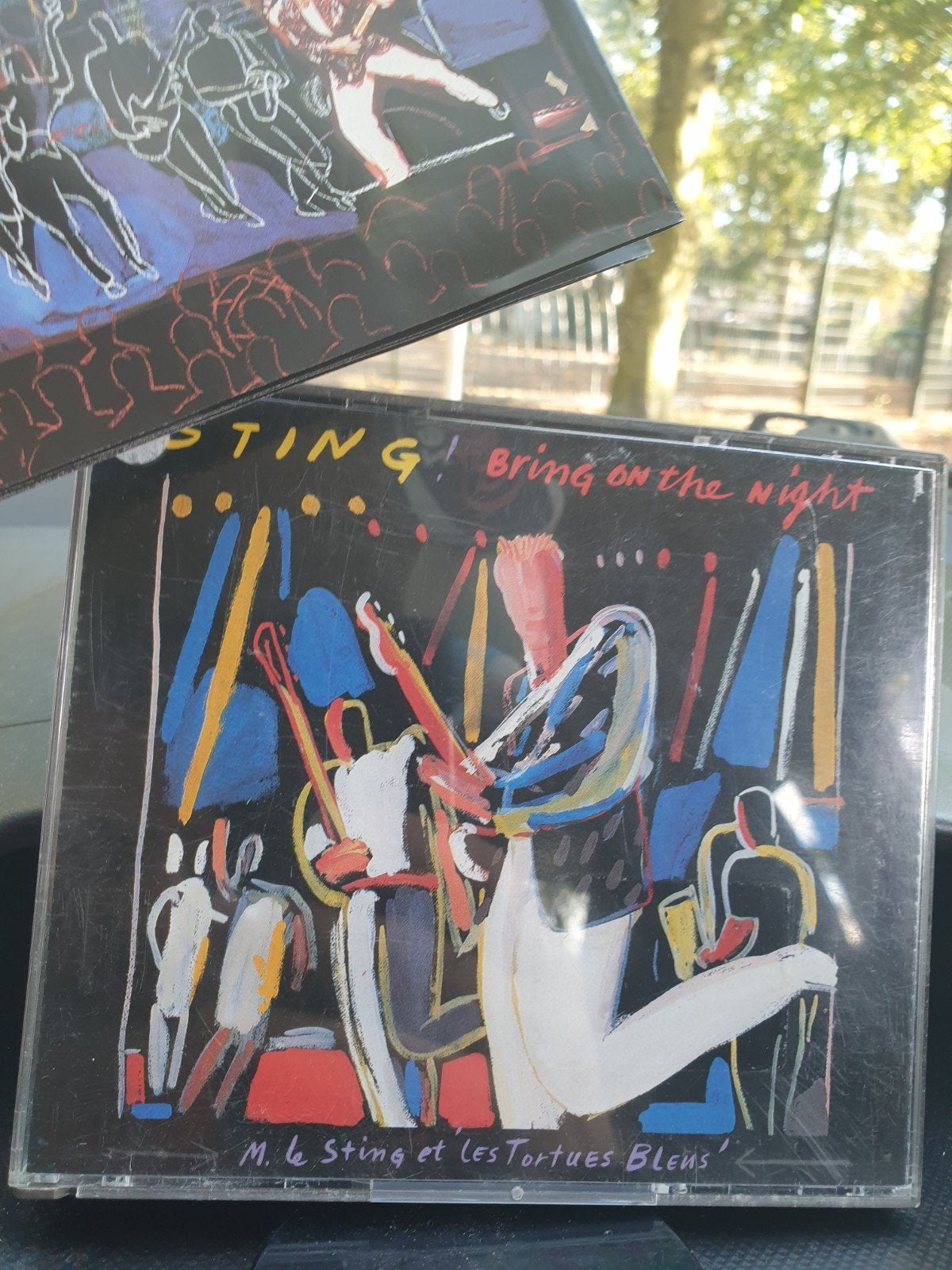 Sting 2 cd bring on the nicht met boekjes, Ophalen of Verzenden, Zo goed als nieuw, Poprock