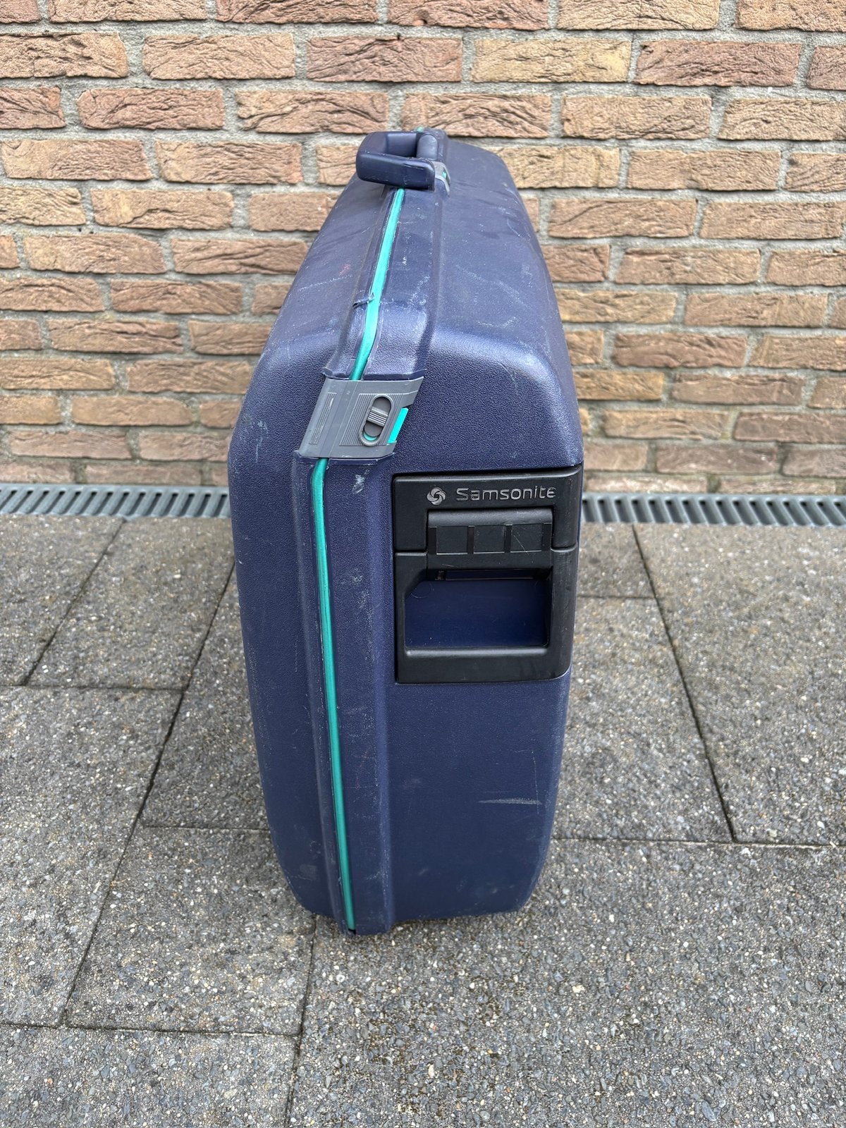Samsonite Koffer met Wieltjes en Slot 75x59x23 bxhxd, Overige materialen, Zo goed als nieuw, 70 cm of meer, Wieltjes