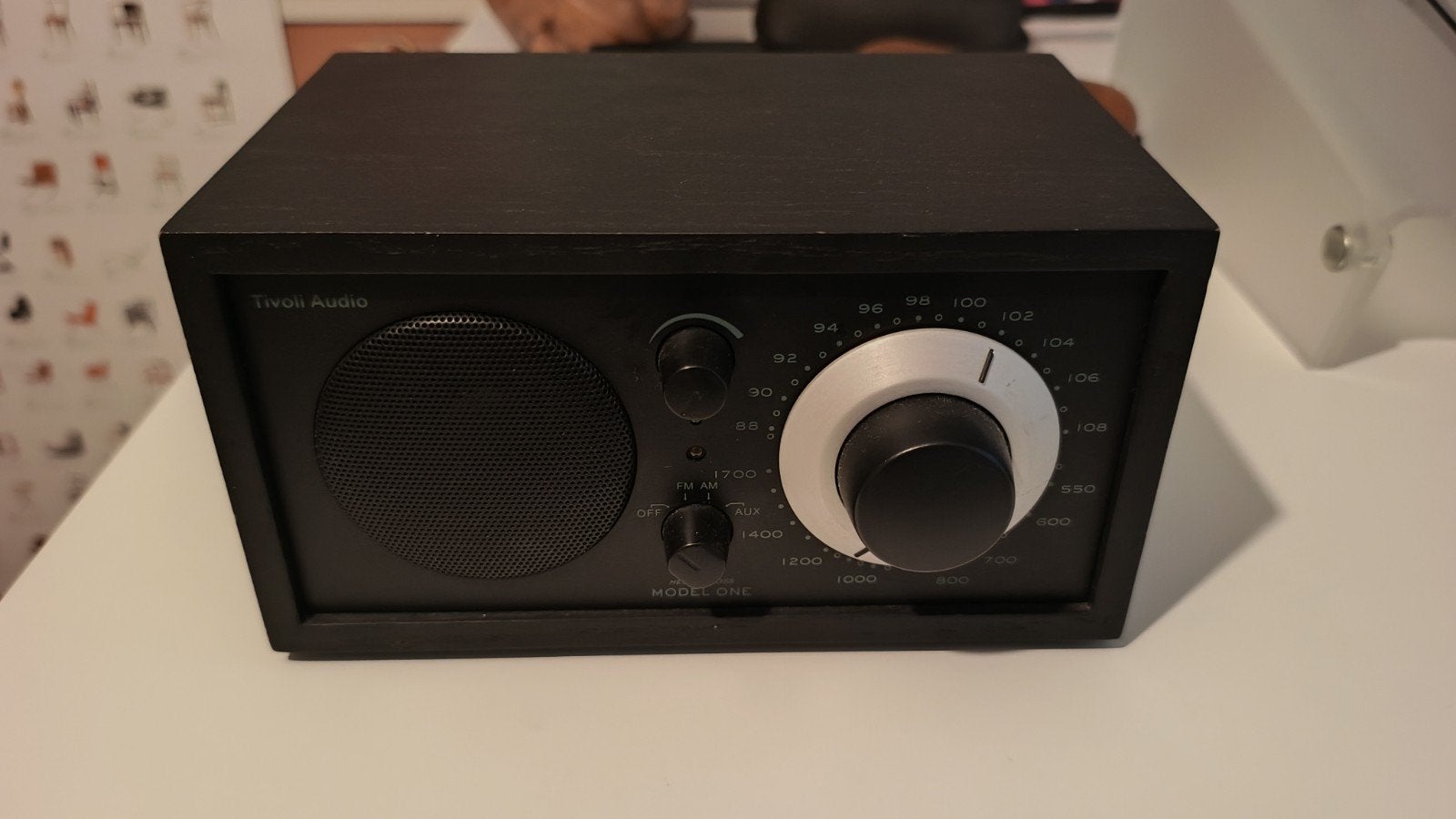 Tivoli Model One radio black zwart in nieuwstaat, Ophalen of Verzenden, Zo goed als nieuw, Radio