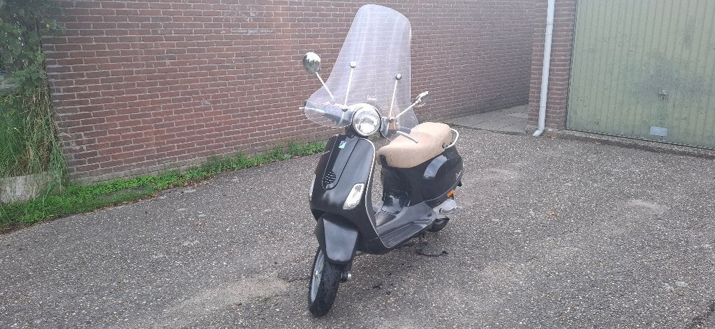 2 takt Vespa lx50 2008, Fietsen en Brommers, Ophalen, Gebruikt, Maximaal 45 km/u, Benzine