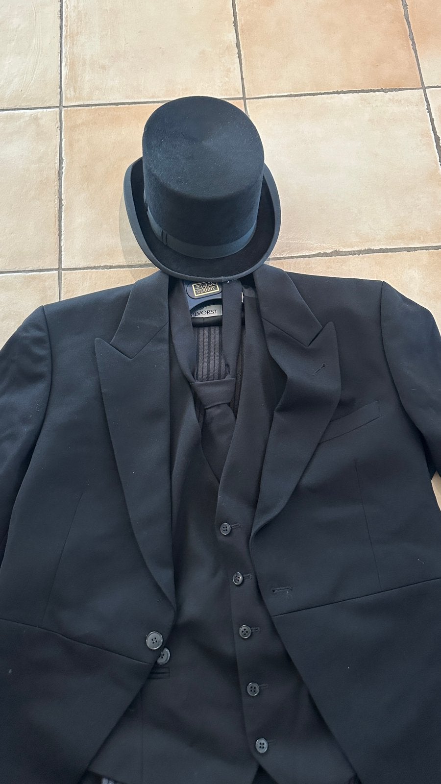 Trouwpak met slipjas en hoge hoed, Kleding | Heren, Trouwkleding en Trouwaccessoires, Gedragen, Trouwpak, Zwart, Ophalen of Verzenden