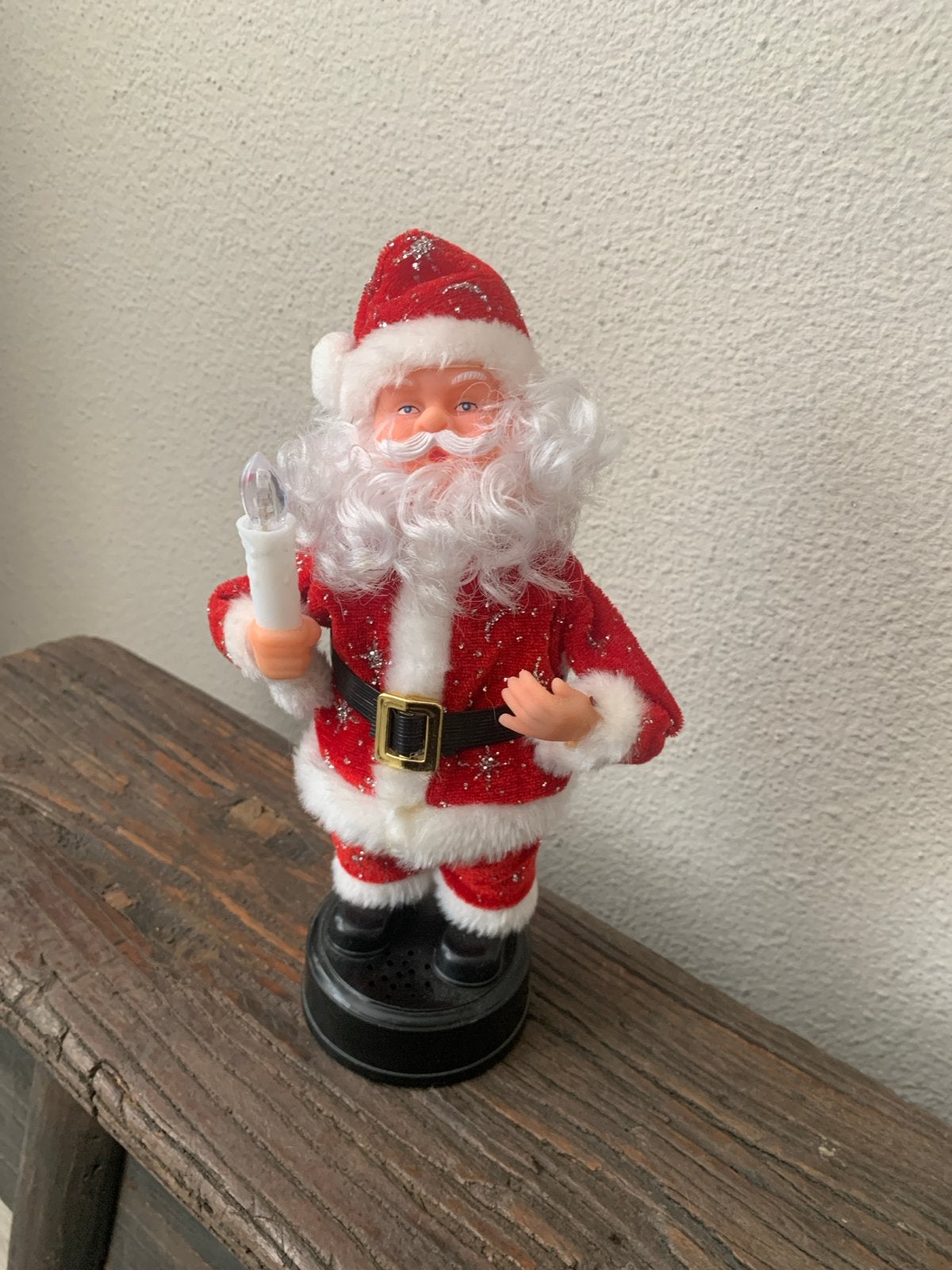 Kerstman met muziekjes, Diversen, Ophalen