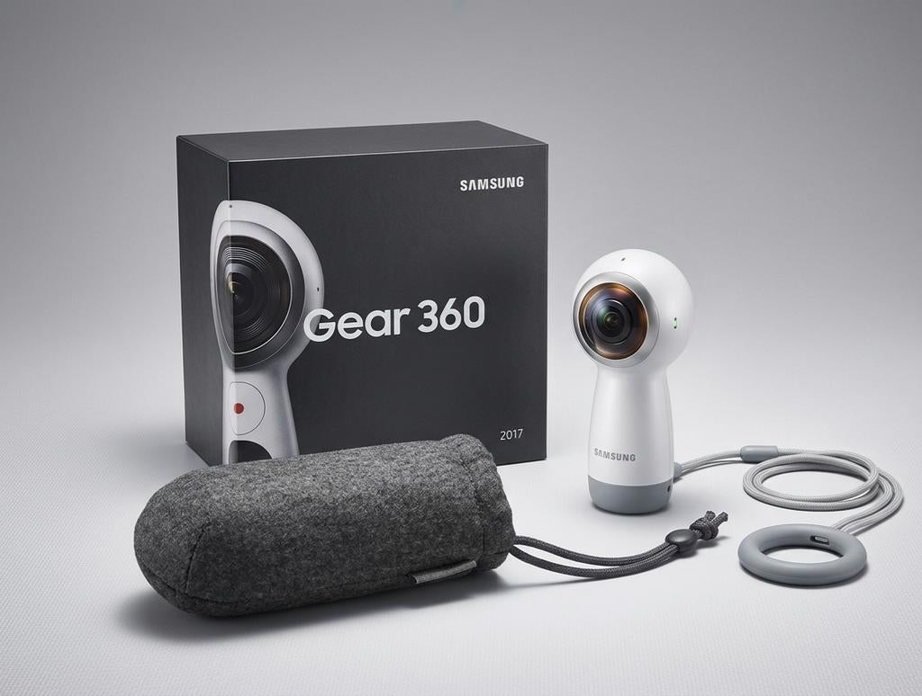 Samsung Gear 360 (2017) 4K VR Camera, Audio, Tv en Foto, Fotocamera's Digitaal, Ophalen of Verzenden