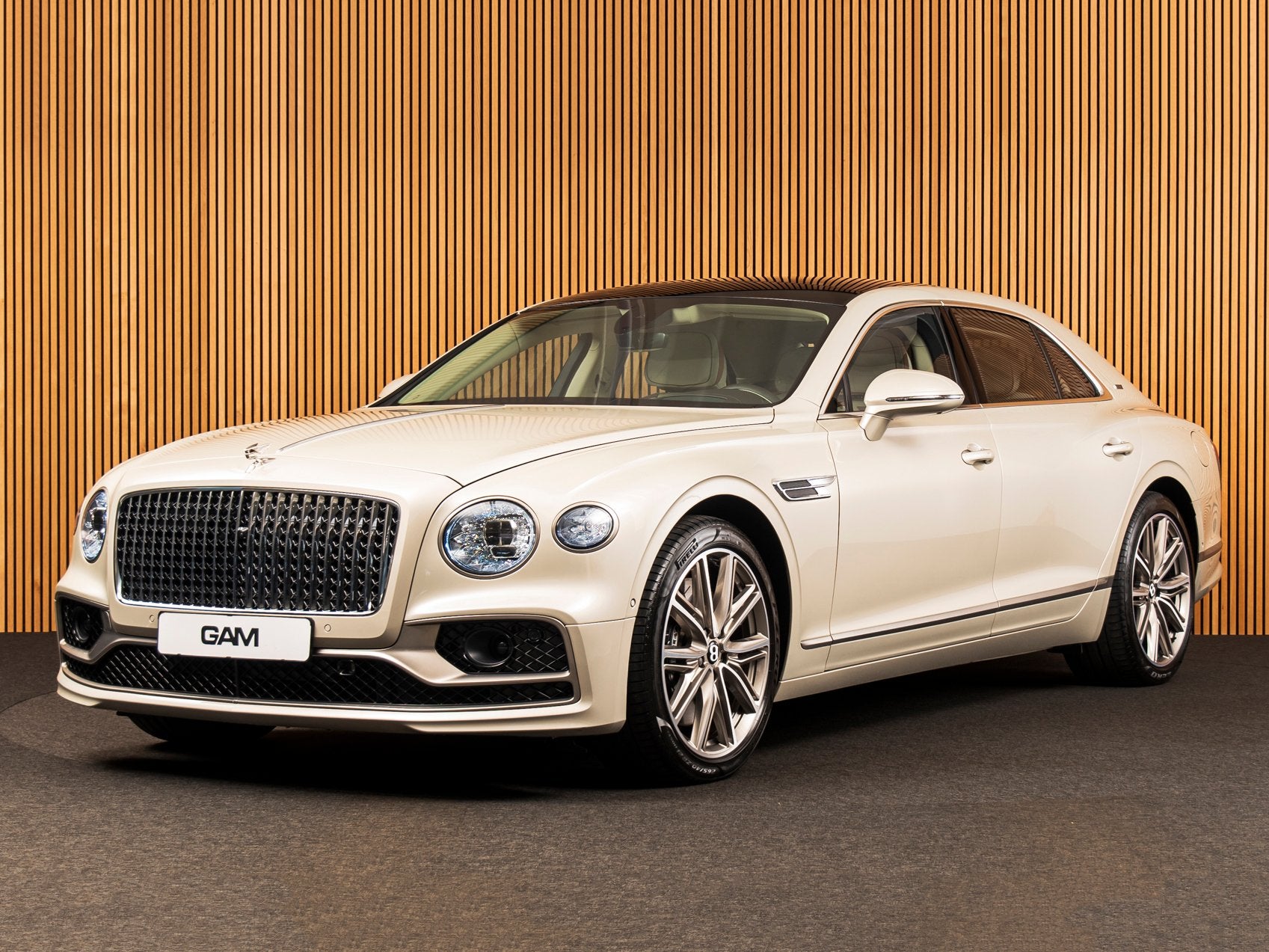 Bentley Flying Spur Odyssean 2.9 V6 Hybrid B&O | MASSAGE | P, Automaat, 12 maanden, Gebruikt, Wit