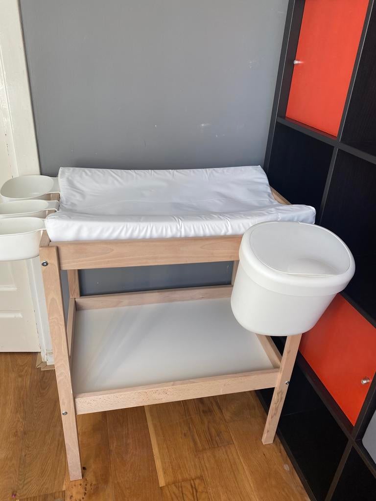 Commode van ikea ruimtebesparend, Ophalen, 50 tot 70 cm, Zo goed als nieuw, 75 tot 100 cm