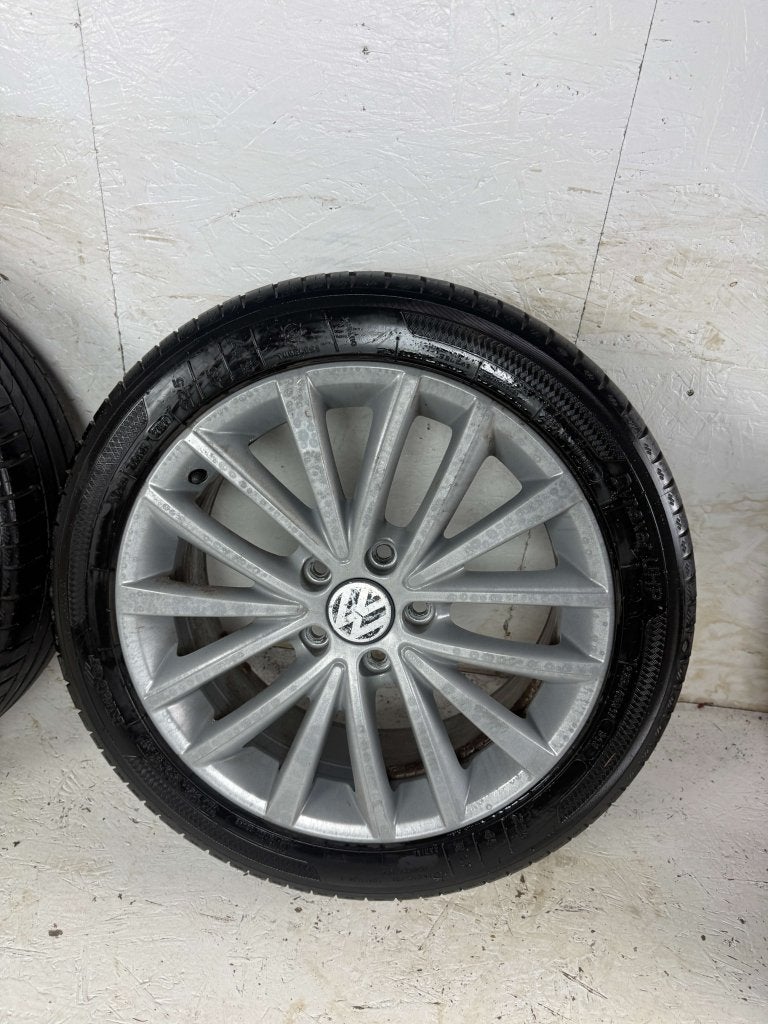 Originele Volkswagen Jetta golf velgen 17" 5x112 Queensland, Niet ingevuld, Gebruikt, Banden en Velgen, Niet ingevuld