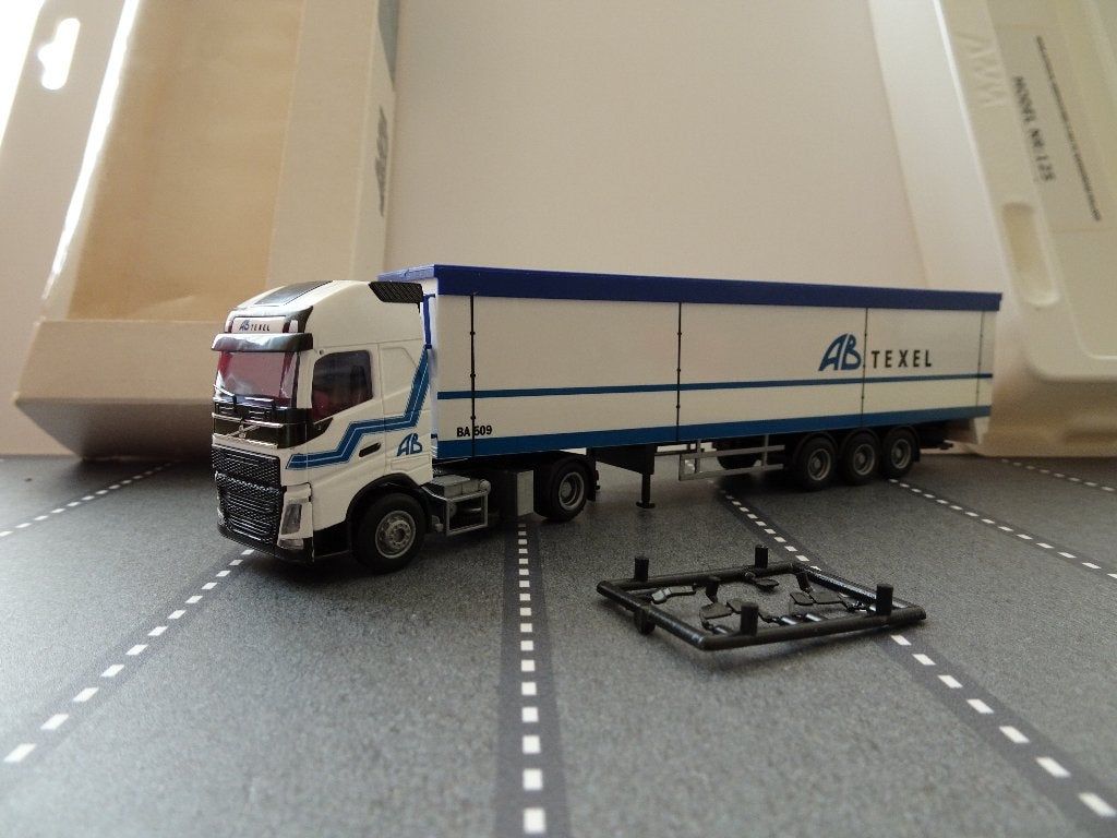 117 awm herpa volvo fh ab texel walking floor 1:87 truck, Hobby en Vrije tijd, Ophalen of Verzenden, Nieuw, Bus of Vrachtwagen