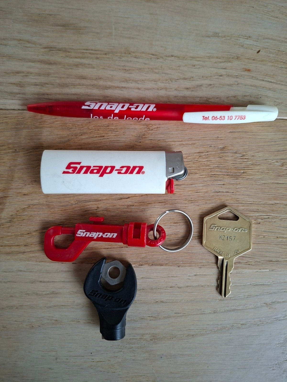 Snap-on verzamel spulletjes: aansteker, pen, sleutelhanger, Verzenden, Gebruikt