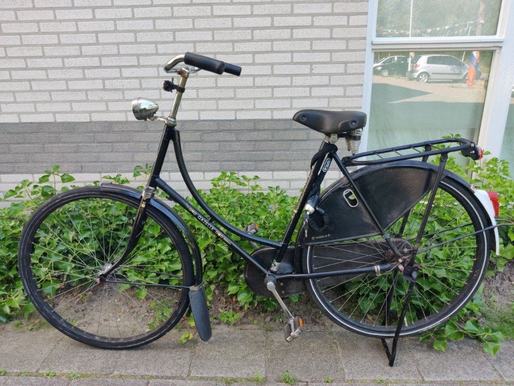 Degelijke Gazelle Omafiets, 28 inch, Ophalen, Gebruikt