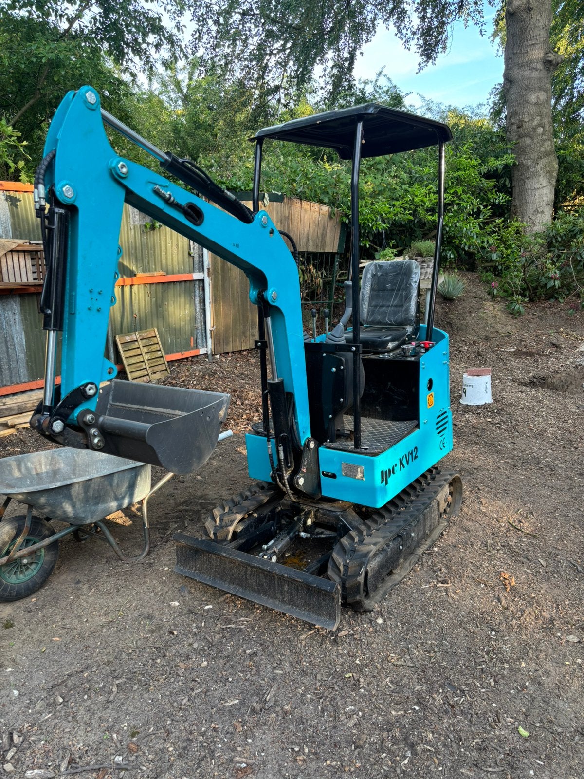 Z.G.A.N. minigraver 1 ton diesel, Ophalen, Graafmachine