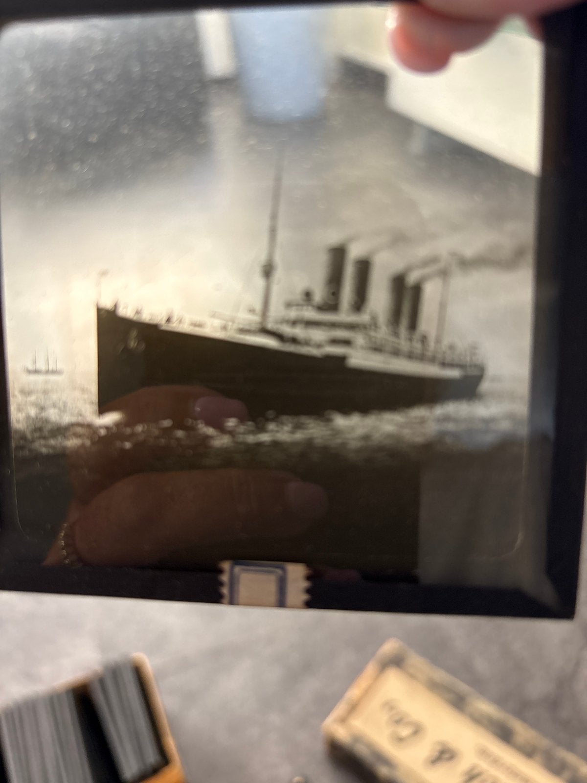 Antieke Toverlantaarn Plaatjes - Die Reise um die Erde, Gebruikt, Foto, Ophalen of Verzenden, Voor 1940