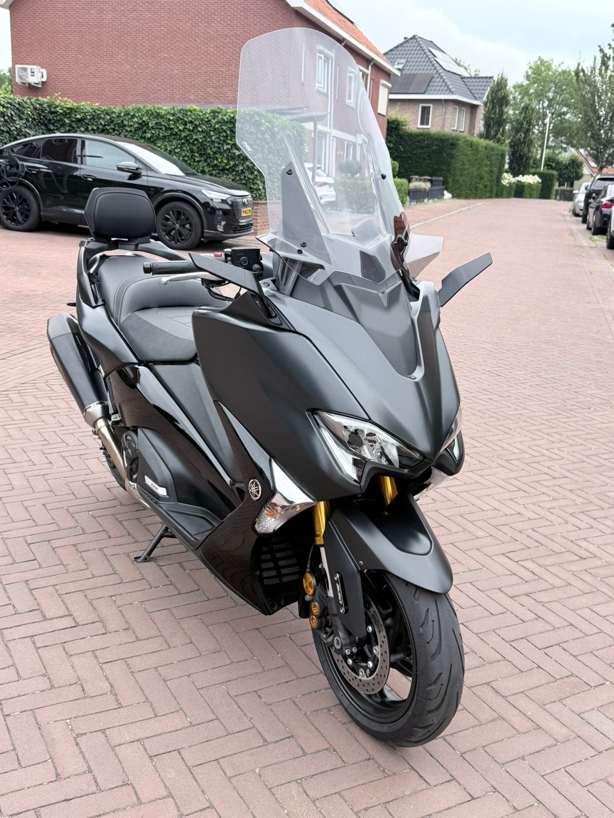 Zeer mooie T-Max 530 DX lage km veel extra’s NL motor, Gebruikt, Particulier, Automaat, Handvatverwarming