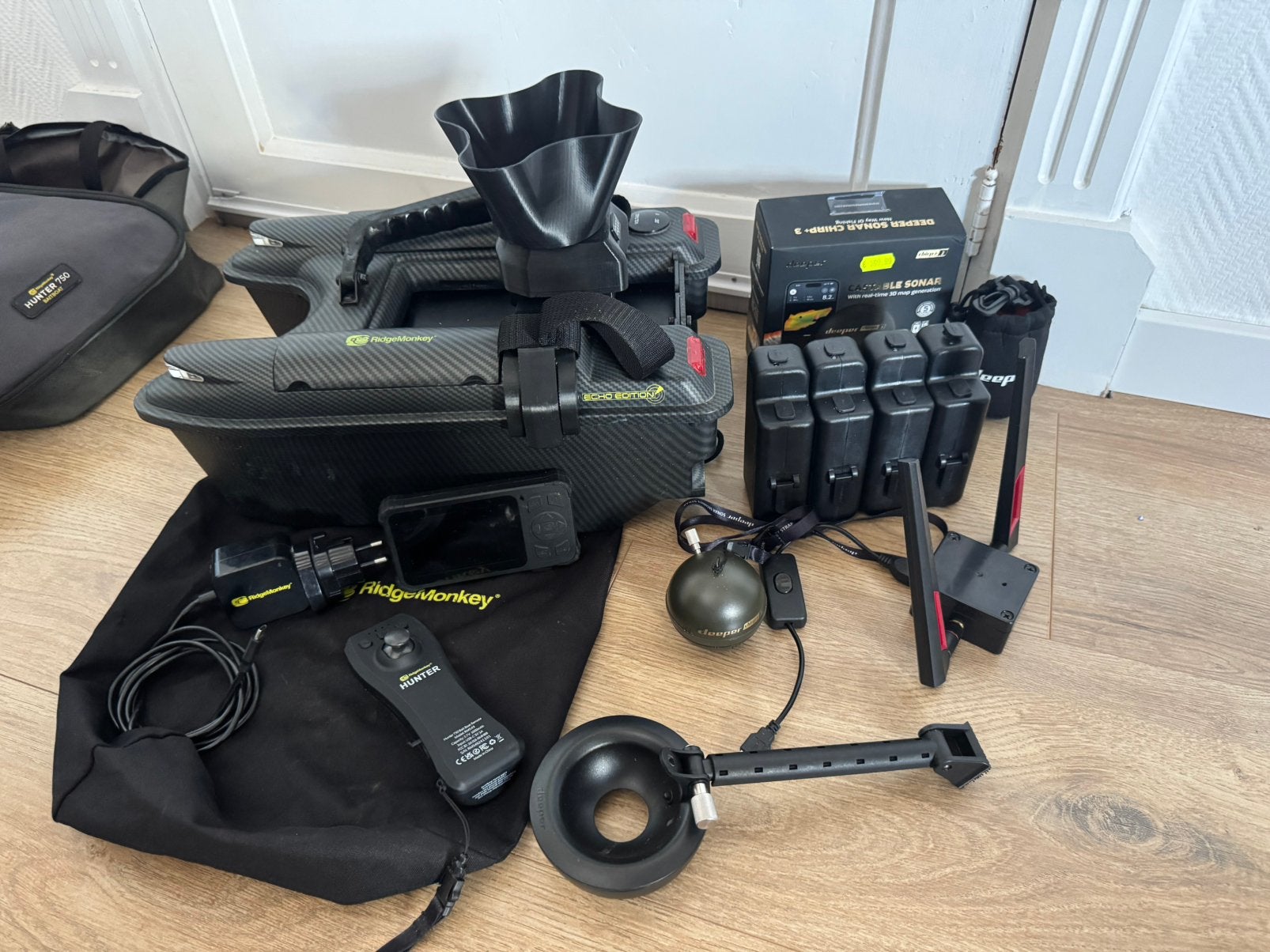 ridgemonkey hunter 750 echo met bbp baitspreader, Watersport en Boten, Hengelsport | Karpervissen, Ophalen of Verzenden, Zo goed als nieuw